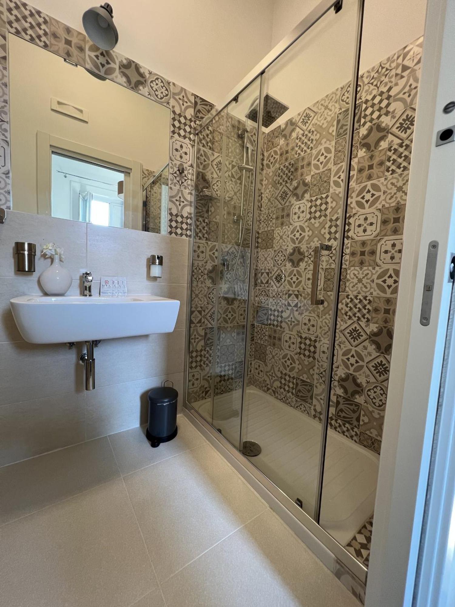 Bonadies64 B&B Σαλέρνο Δωμάτιο φωτογραφία